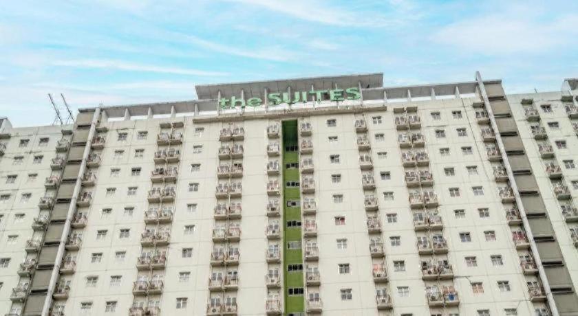 Oyo 94150 Gateway Pasteur By Eldian Hotel